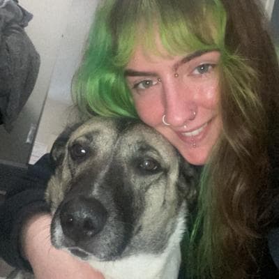 Profile photo of Hannah E.