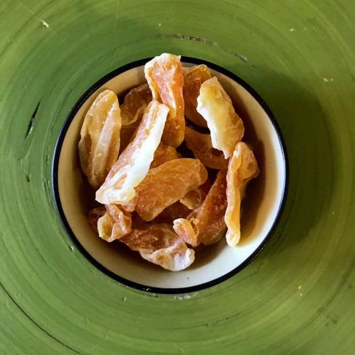 mandarine séchée pour faire un biscuit pour chien