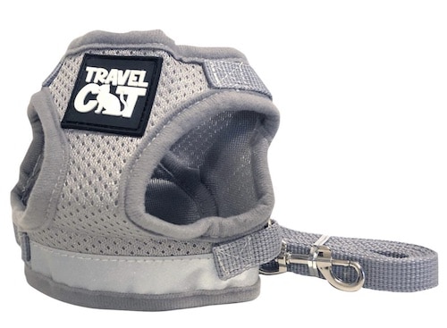 Travel harness for cats
