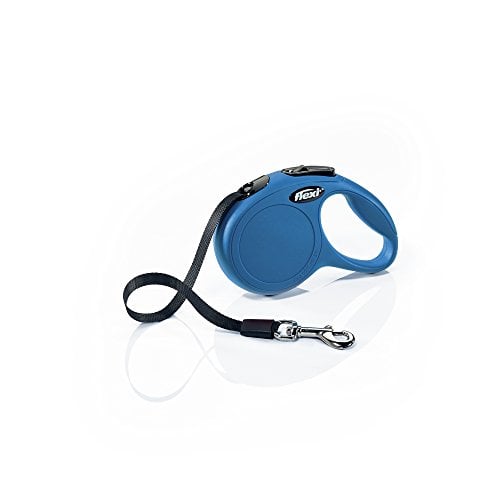 Blue retractible leash with nylon tape