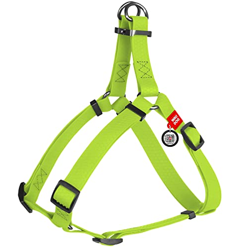 Waterproof dog harness from Wau