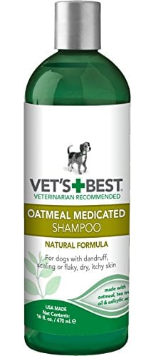 Vet's Best Oatmeal Medicated Shampoo for dogs with dandruff