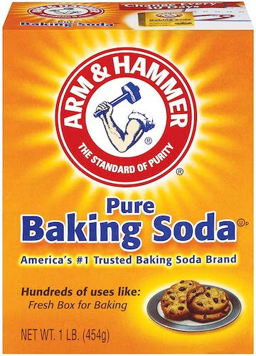 Orange Arm & Hammer baking soda box