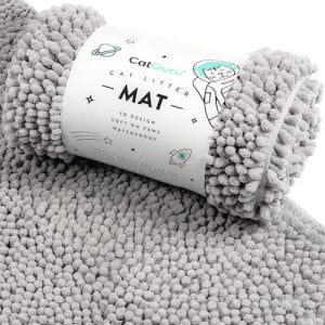 Light grey plush cat litter mat.