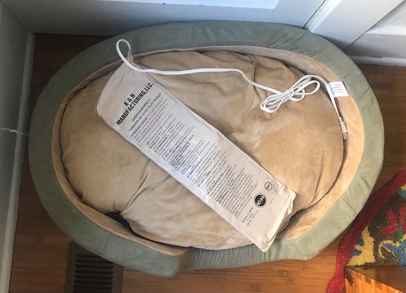 K&H Thermo-Snuggly Heated Dog Bed Removable Heating Pad