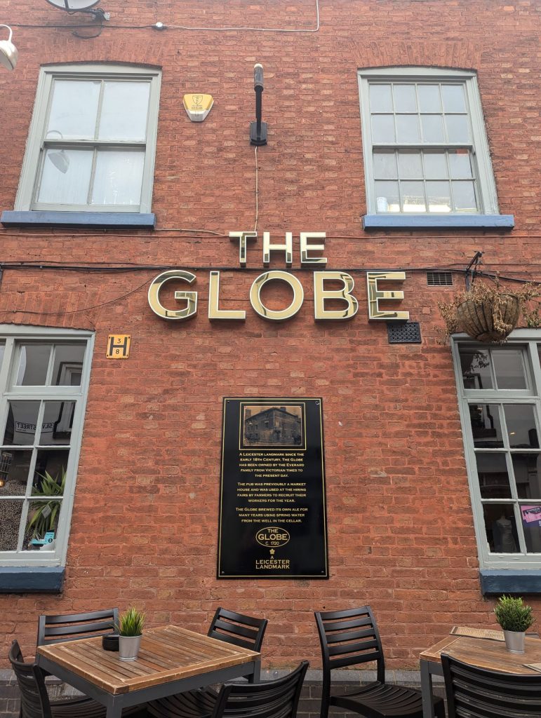 The Globe, Leicester, Exterior