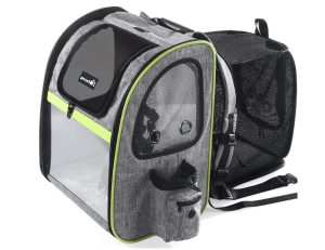 Photo of Pecute expandable backpack to aid travel on public transport with your cat