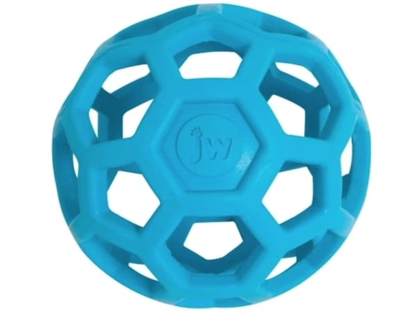 JW Hol-ee Roller puzzle ball