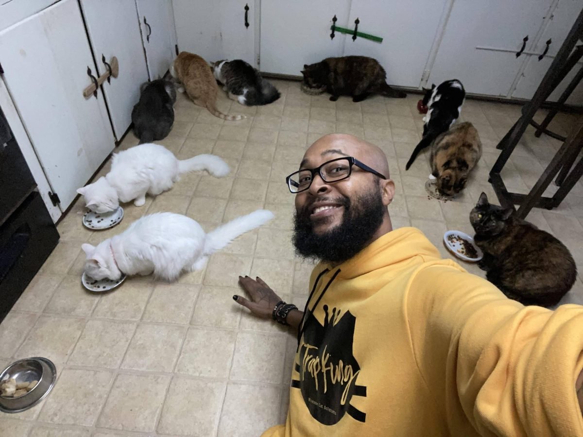 Sterling "TrapKing" Davis and cats