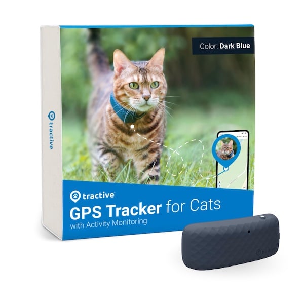 Box with Tractive GPS tracker for cats