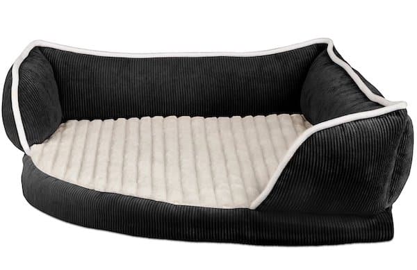 Corner dog bed