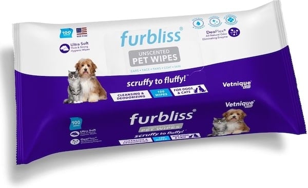 Furbliss pet wipes in purple packet
