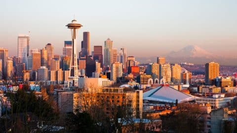 Skyline of downtown Seattle with space needle