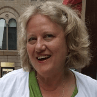 Sitter Profile Image: Elizabeth V.