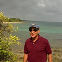 Sitter Profile Image: Lou S.