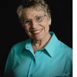 Sitter Profile Image: Maxine D.