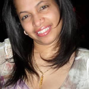 Sitter Profile Image: Robin R.