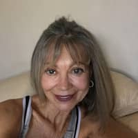 Sitter Profile Image: Linda G.