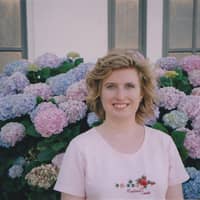 Sitter Profile Image: Elaine A.