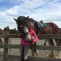 Sitter Profile Image: Harriet C.