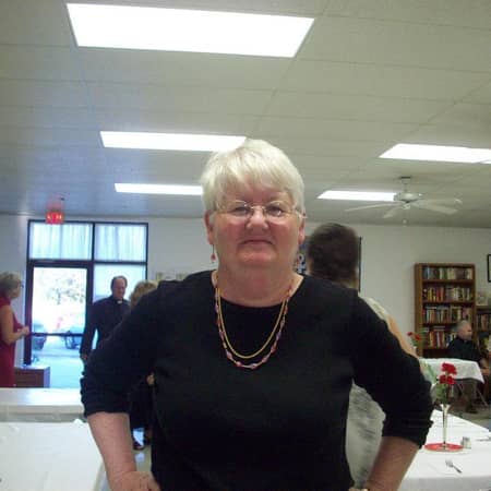 Sitter Profile Image: Margot E.