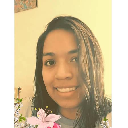 Sitter Profile Image: Cecilia F.