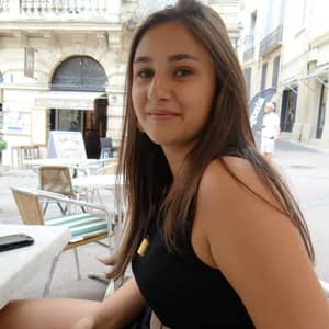 Axelle B.