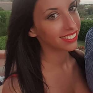 Sara F.