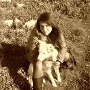 Valeria S.