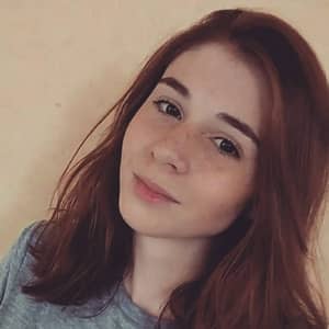 Laura L.