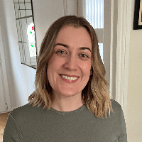 Sitter Profile Image: Eilidh H.