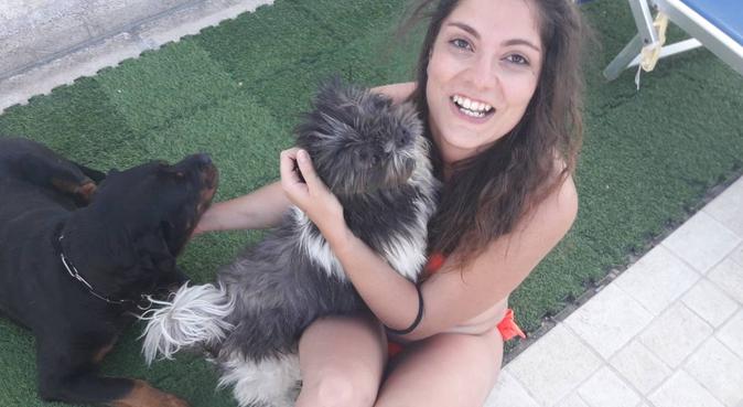 Studentessa appassionata di cani, dog sitter a Parma
