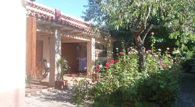 Casa con Jardin y Perros Felices, canguro en Sant Cugat Del Vallès
