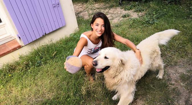 Jeune étudiante pour promener/garder vos chiens!, dog sitter à Marseille