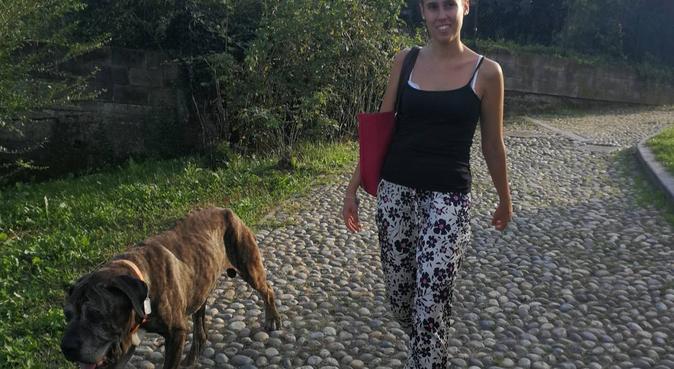 Passeggiate, coccole e nanne, dog sitter a Mongrando, BI, Italia