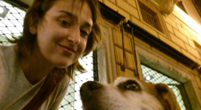 coccole giochi e passeggeiate con amante dei cani, dog sitter a Bolzano, BZ, Italia