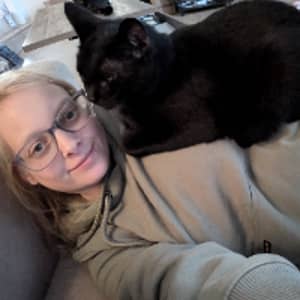 Sitter Profile Image: Alexis K.