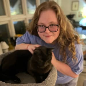 Sitter Profile Image: Lillie W.