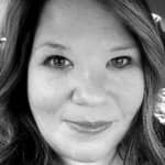 Sitter Profile Image: Loria T.