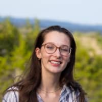 Sitter Profile Image: Anna L.