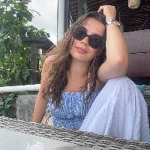 Sitter Profile Image: Chloé L.