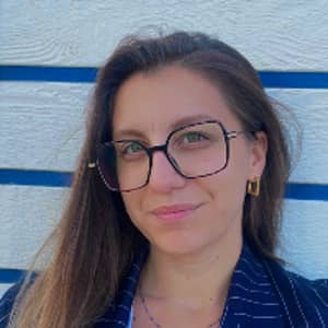 Sitter Profile Image: Adeline V.