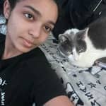 Sitter Profile Image: Robyn W.