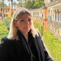 Sitter Profile Image: Nicolle B.