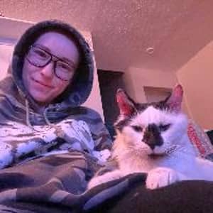 Sitter Profile Image: Delaney B.