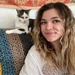 Sitter Profile Image: Lindsay R.