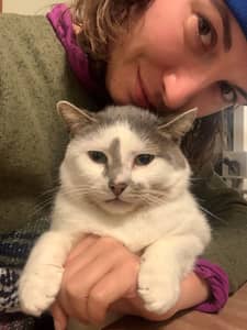 Sitter Profile Image: Laura B.