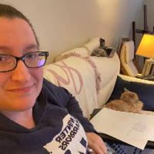 Sitter Profile Image: Justine W.