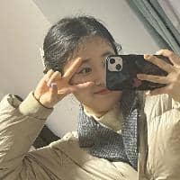 Sitter Profile Image: Zhiyue Y.