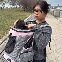 Sitter Profile Image: TRANG T.